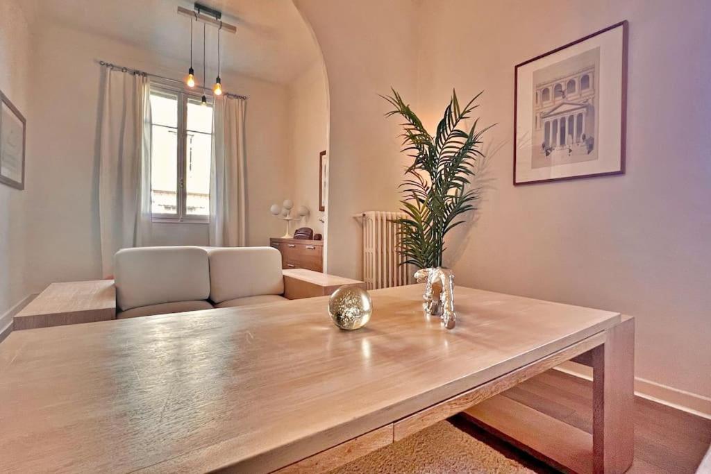 Au Petit Bourgeois Apartment นีซ ภายนอก รูปภาพ